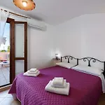 Levante Macari